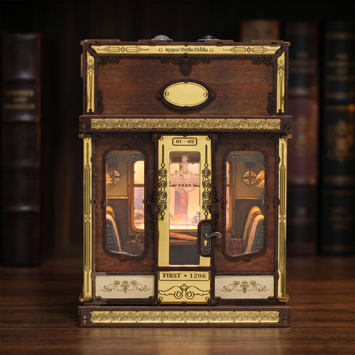 1940s Train Cabin DIY LED book nook kit — view 1