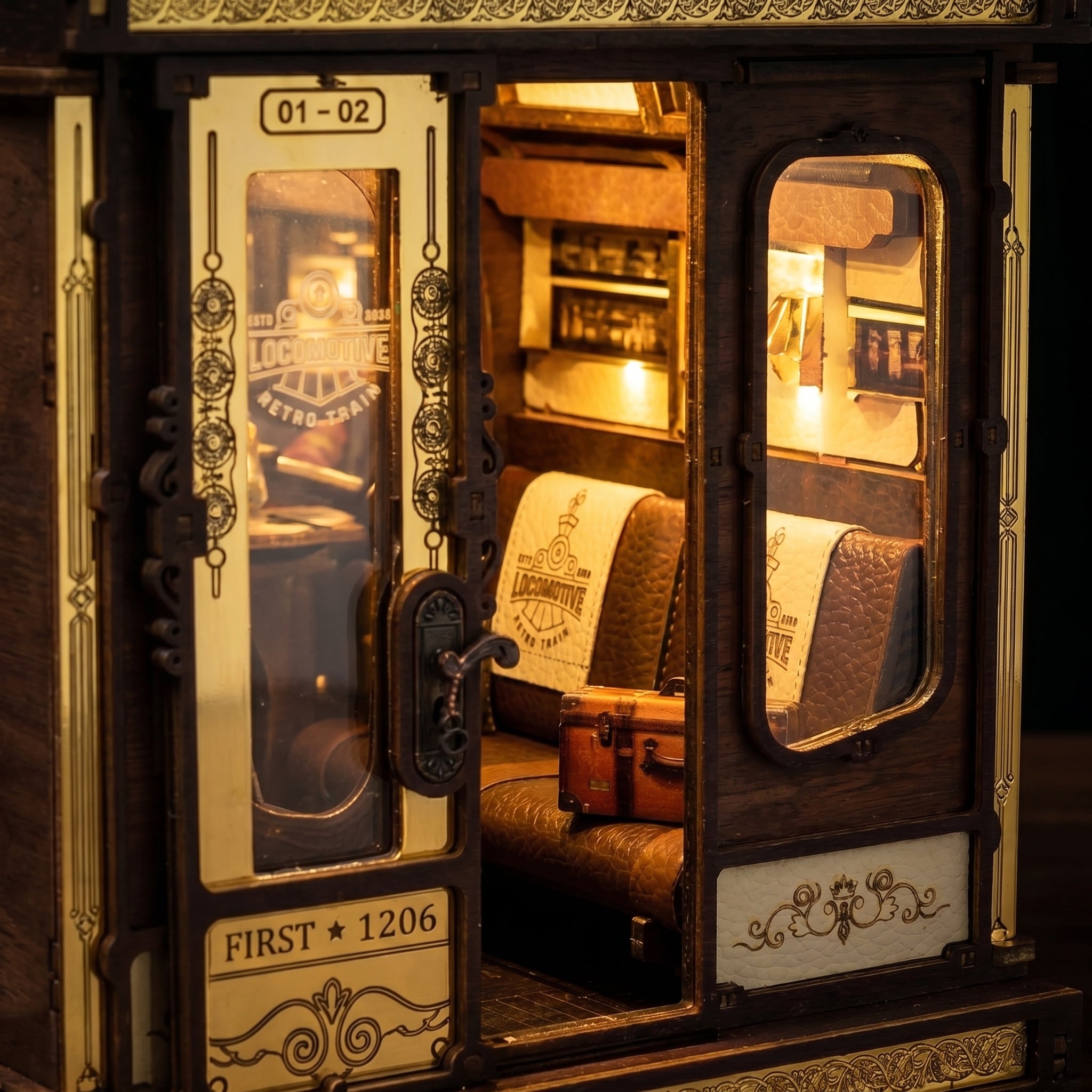 1940s Train Cabin DIY LED book nook kit — view 6