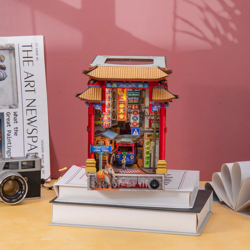 Bangkok Yaowarat Chinatown Book Nook Kit