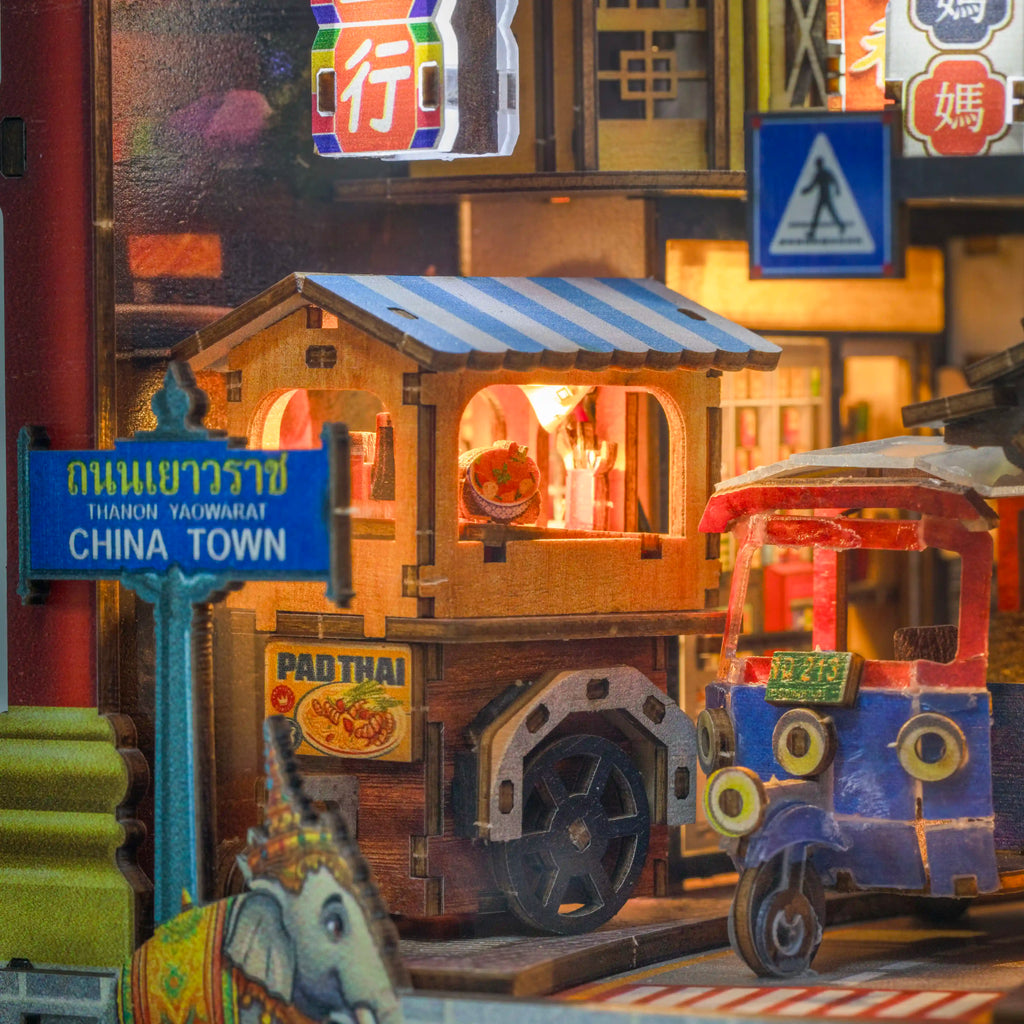 Bangkok Yaowarat Chinatown Book Nook Kit