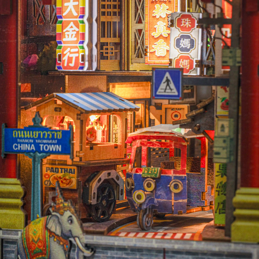 Bangkok Yaowarat Chinatown Book Nook Kit